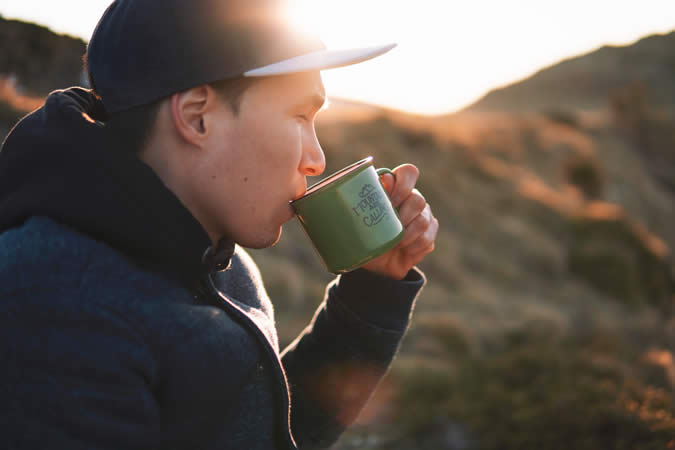 6.コーヒーを飲む